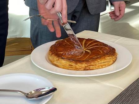 Pithiviers ananas flambé au Rhum